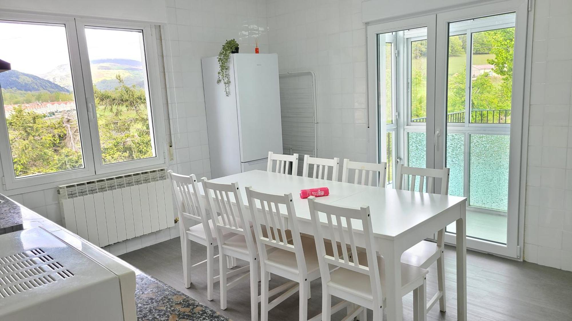 شقة Casa Renovada Con Chill Out En Espinosa Espinosa de los Monteros المظهر الخارجي الصورة